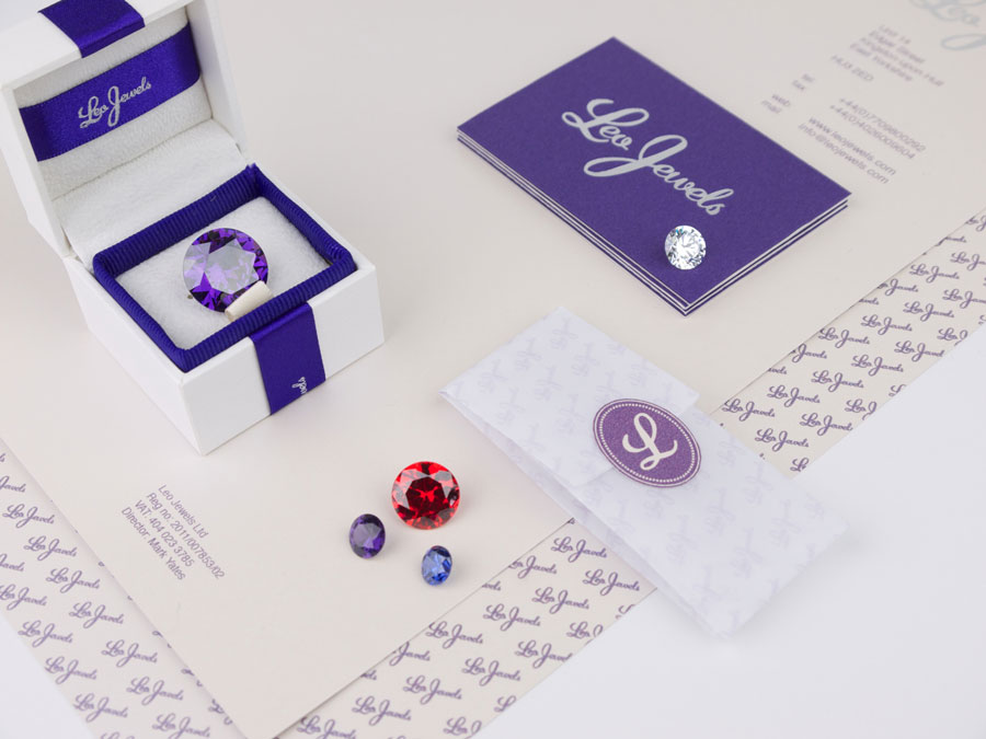 Violettes Corporate Design im Branding